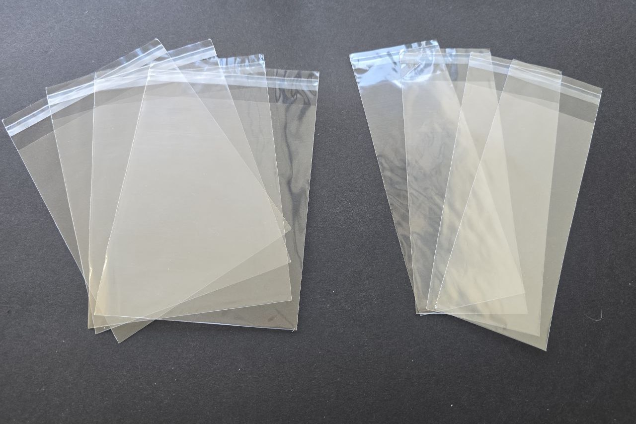 Пакети з клейкою стрічкою, 150х250