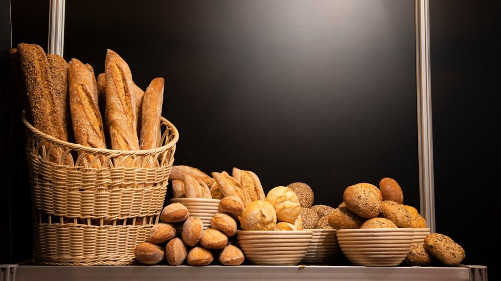 Как выбрать упаковку для хлебобулочной продукции: 5 главных критериев 1 Как выбрать упаковку для хлебобулочной продукции: 5 главных критериев Упаковка для хлеба